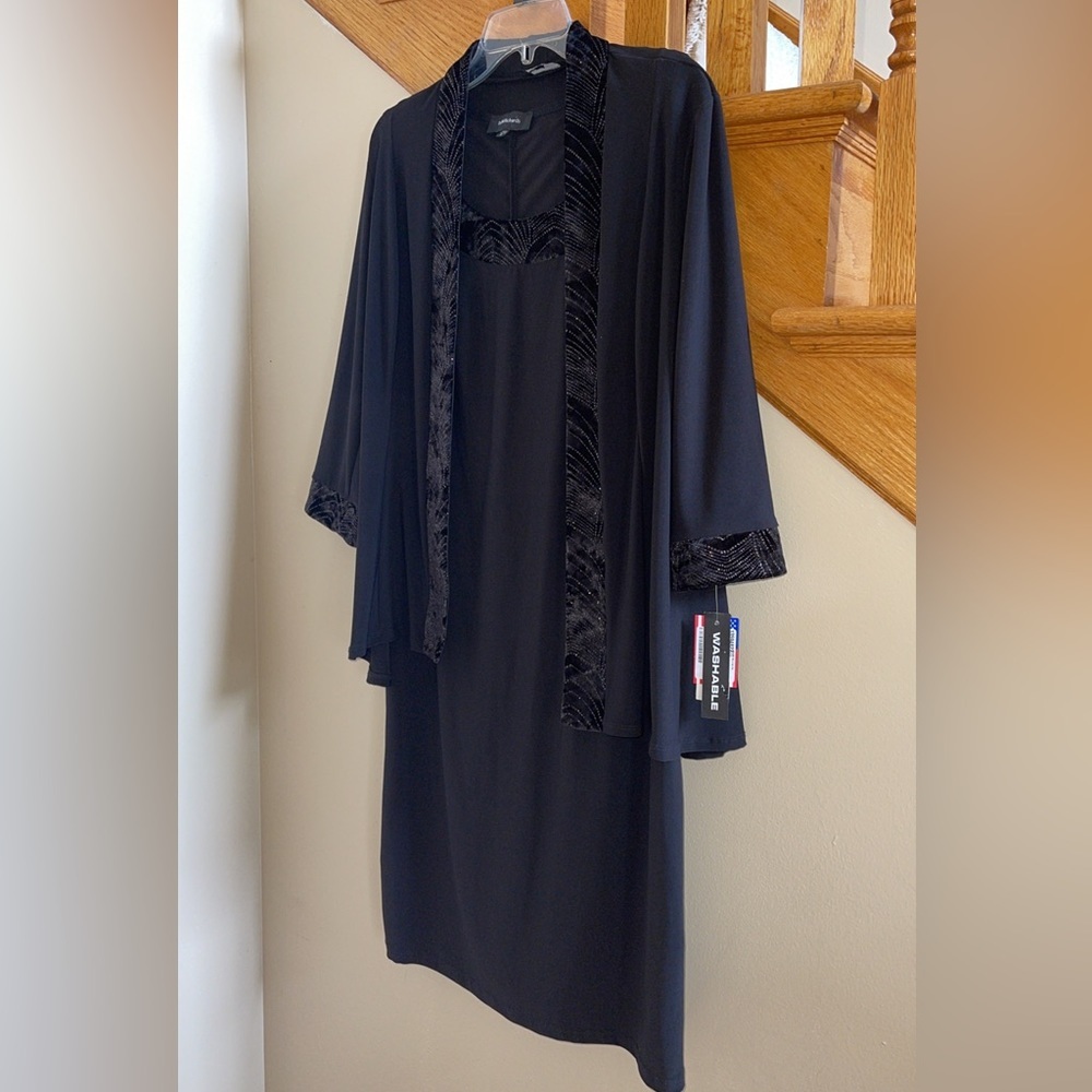 Women’s Formal Dress Size 8 R&M Richards Black Sheath Jacket 2PC Long Sleeve NWT